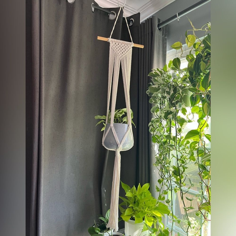 Macrame - Picture 7 of 8